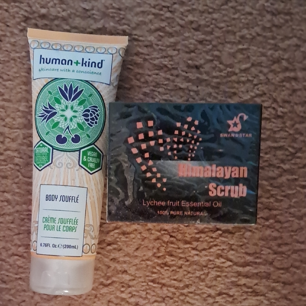 Humankind Cream Bath & Body Collection - Picture 2 of 2